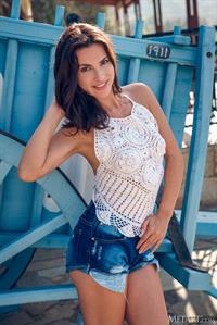 Jasmine Jazz Pictures (30 Images)