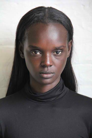 Duckie Thot