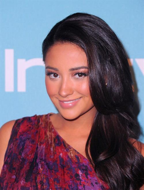 Shay Mitchell