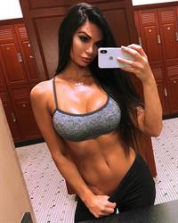 Eriana Blanco taking a selfie