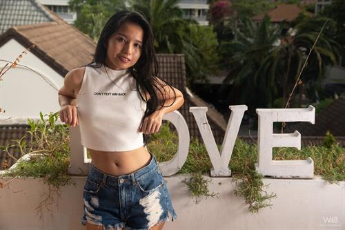 Hairy Sweetheart - Free preview - WATCH4BEAUTY | Nude Art Magazine