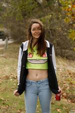 Hannah Tarley in Jeans