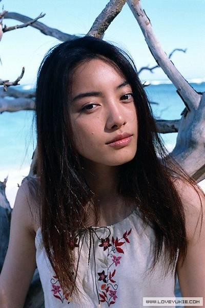 Yukie Nakama