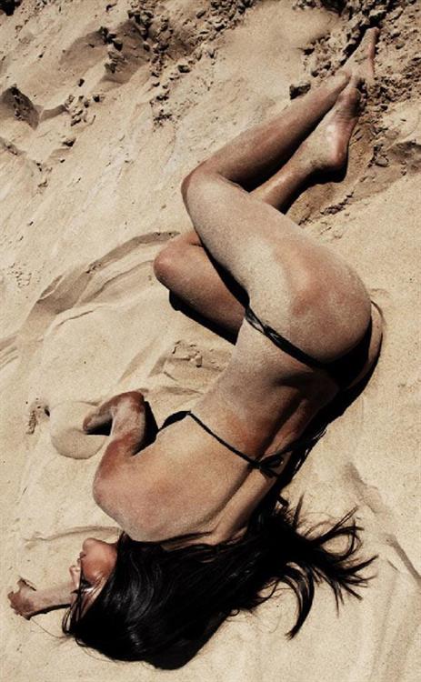 Leryn Franco in a bikini - ass