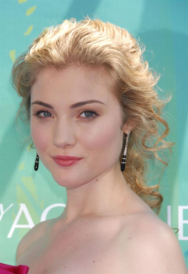 Skyler Samuels