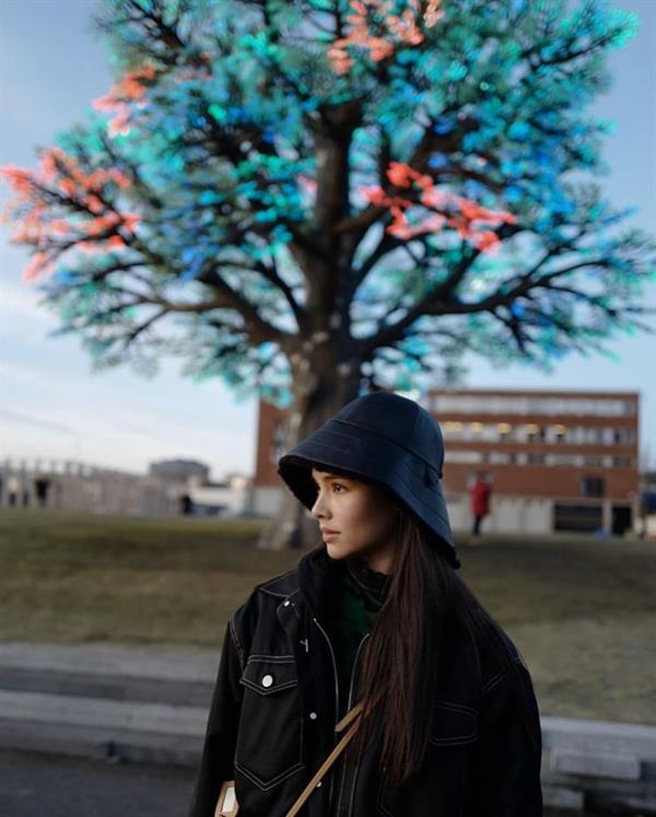 Urassaya Sperbund