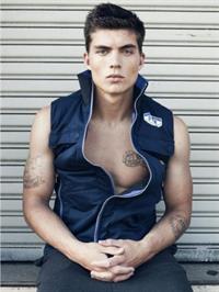 Zane Holtz