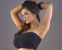 Denise Milani Photoset - Sache