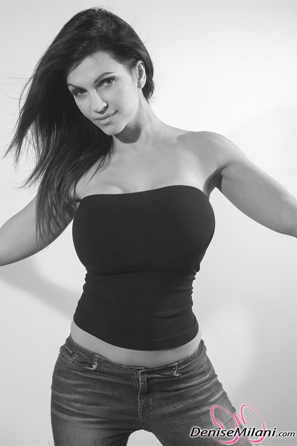 Denise Milani Photoset - Bwj