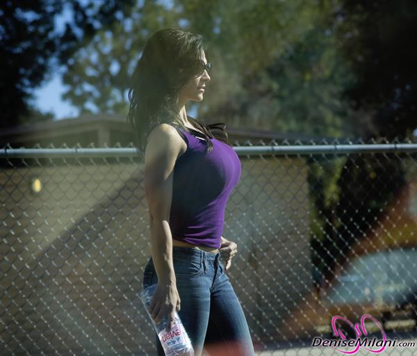 Denise Milani Photoset - PurpleJanuary