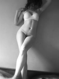 Lepricorn/Louise Hay taking a selfie