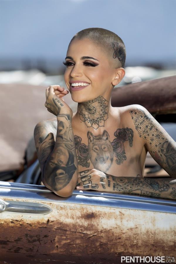 Leigh Raven