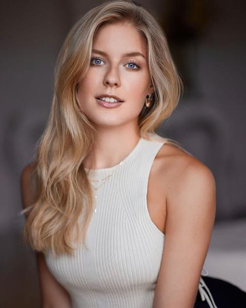 Alisia Ludwig German babe