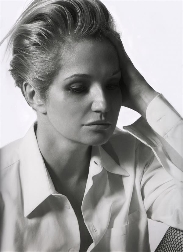 Ellen Barkin