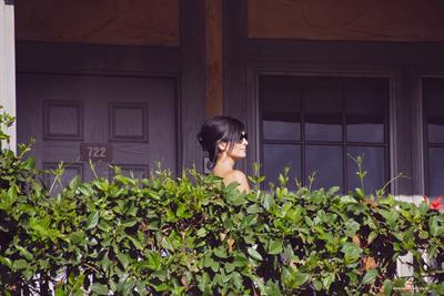 Denise Milani Snapshots - Tube