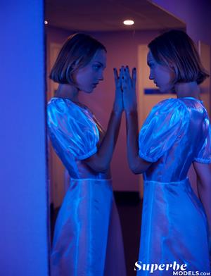 Hannah Ray Pictures Stay with Hannah Ray - See Her Videos, Galleries and Selfie Videos at SuperBeModels