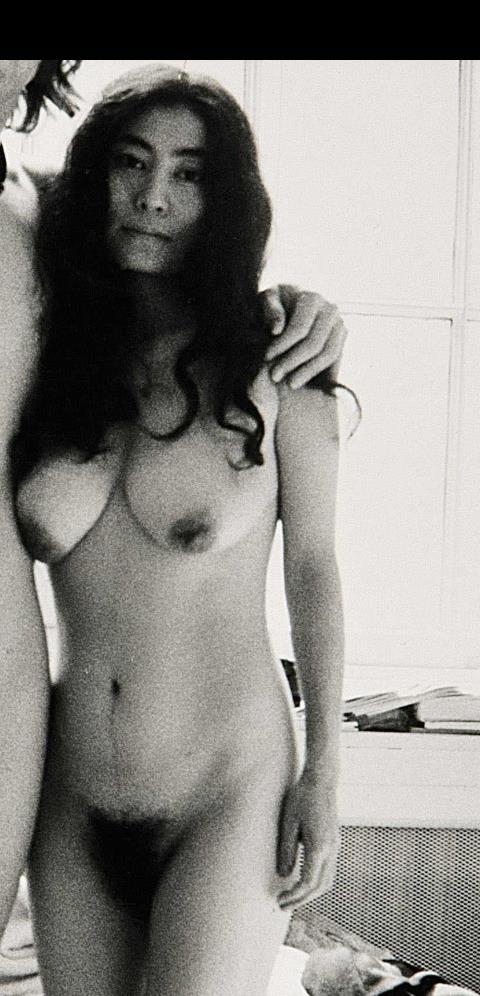Yoko Ono Nude Pictures. 