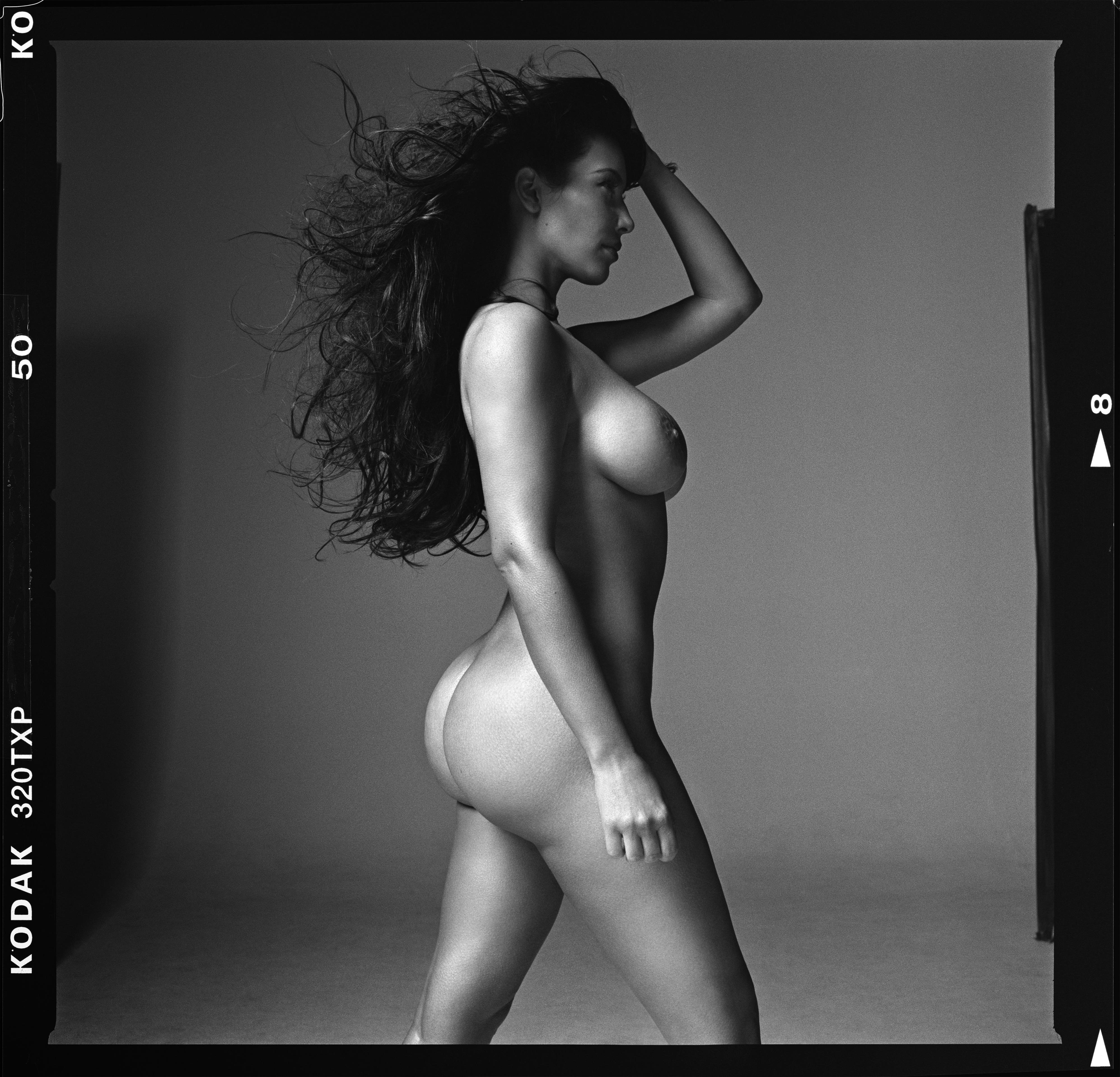 Kim Kardashian Nude. W Magazine Photoshoot - November 2010. Rating = 7.87/10