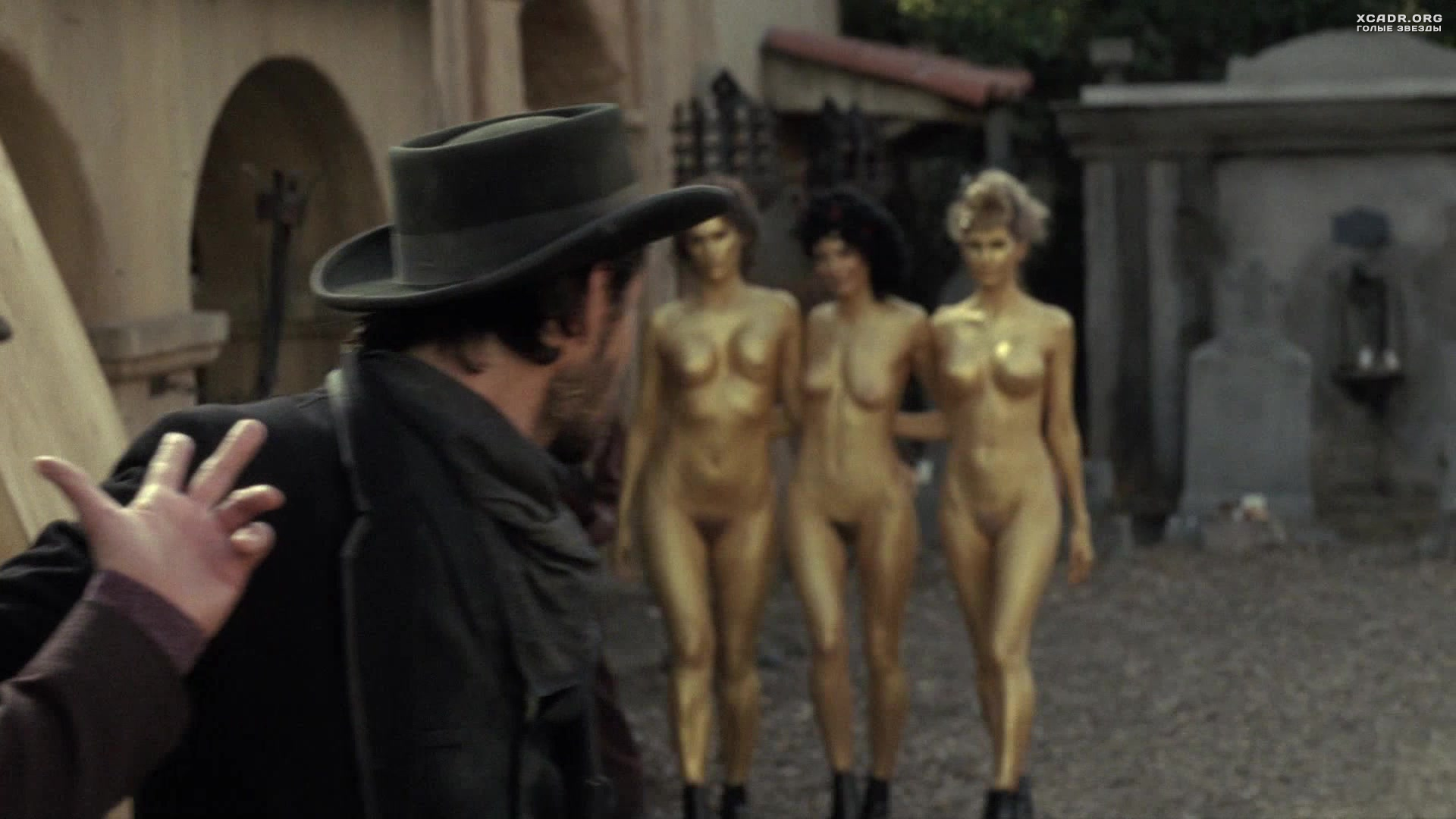 Unknown Westworld Prostitutes Nude - 7 Pictures in an Infinite Scroll