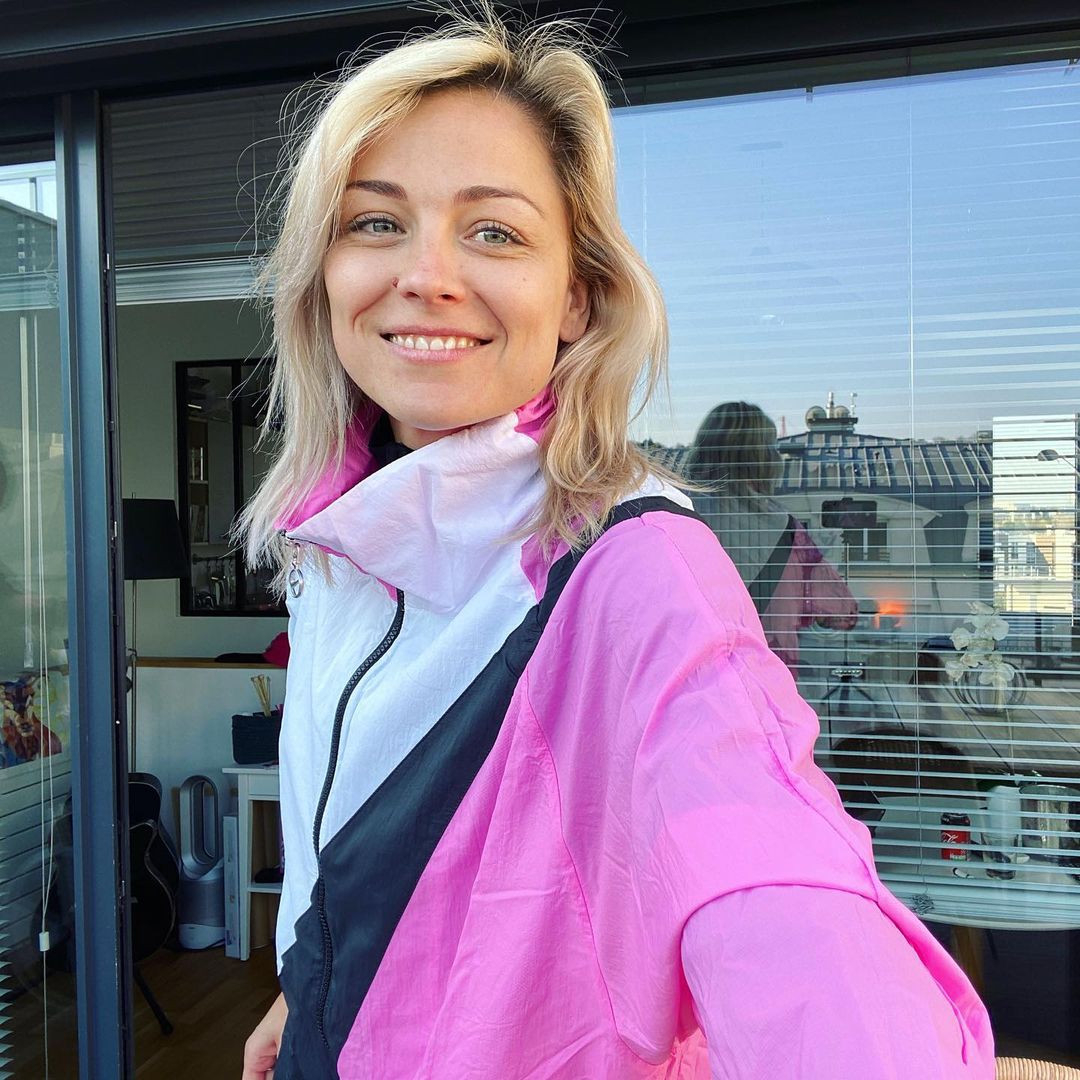 Laure Boulleau Instagram pics