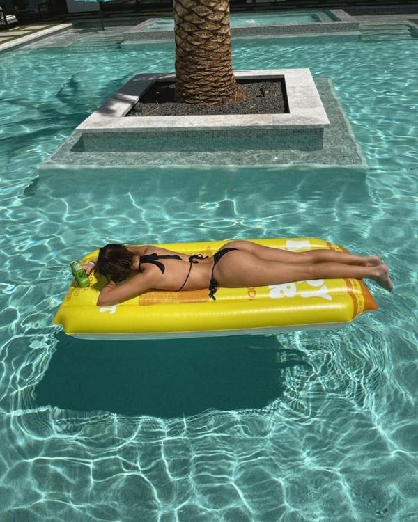 Tessa Brooks in a bikini - ass