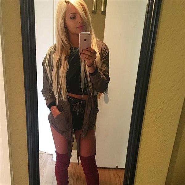 Liv Morgan taking a selfie