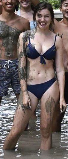 Jess Dardo looking gorgeous in a blue bikini.