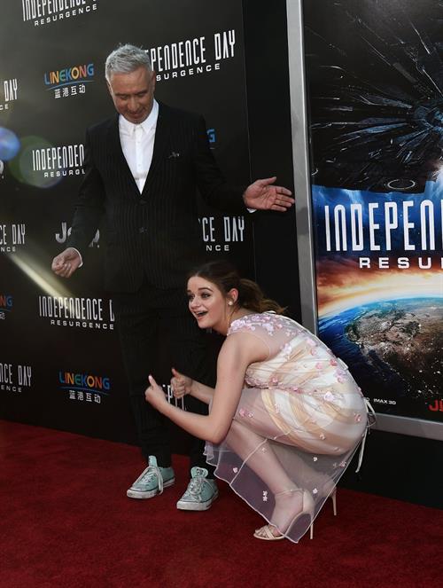 Joey King