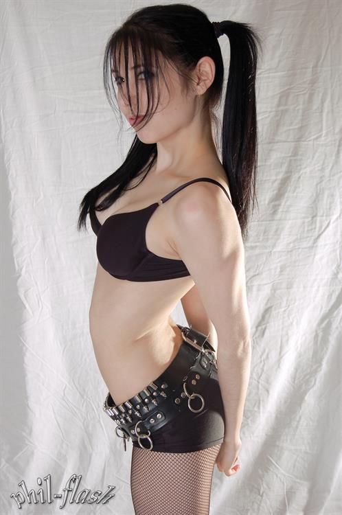 Misty Gates Pictures Sexy pictures and videos of girl called Willow who now goes by the name of Misty Gates. 64 photo sets and about 5 hours of video footage.