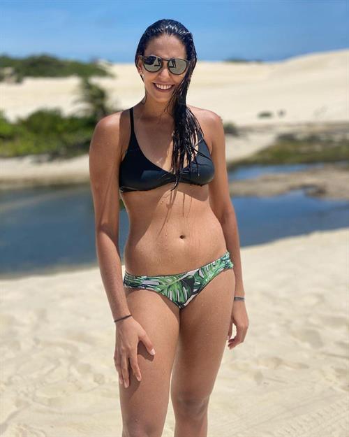 Eduarda Santos Lisboa Bikini Pictures Eduarda Santos Lisboa in a bikini