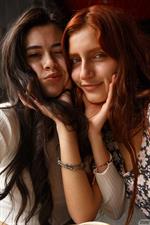 Rosa Calderon & Zaheera Juni Fun Girls