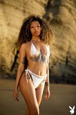 Jossa Nova exotic beach babe