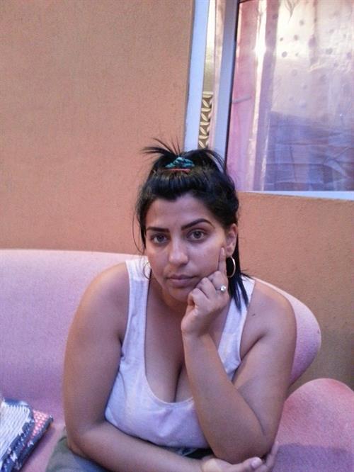 chubby Romanian gypsy Maria