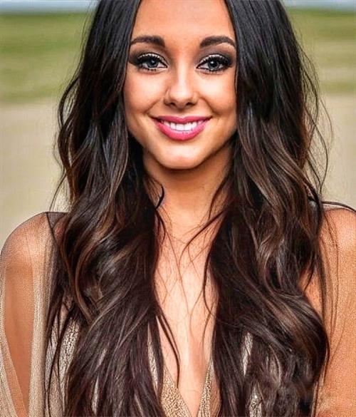 SHANNA'S STILL HORNY AS EVER. THIS GALLERY INCLUDES SO
OF THE NEWEST PHOTOS OF SHANNA. LOOK FOR NEW VIDEOS COMING VERY SOON!