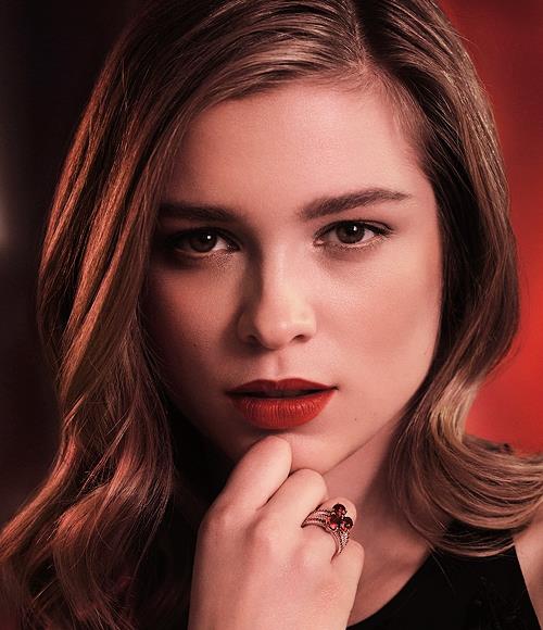 Sophie Cookson