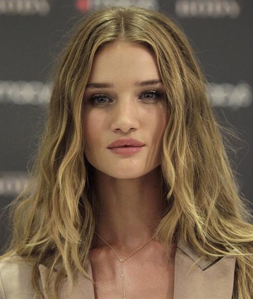 Rosie Huntington-Whiteley