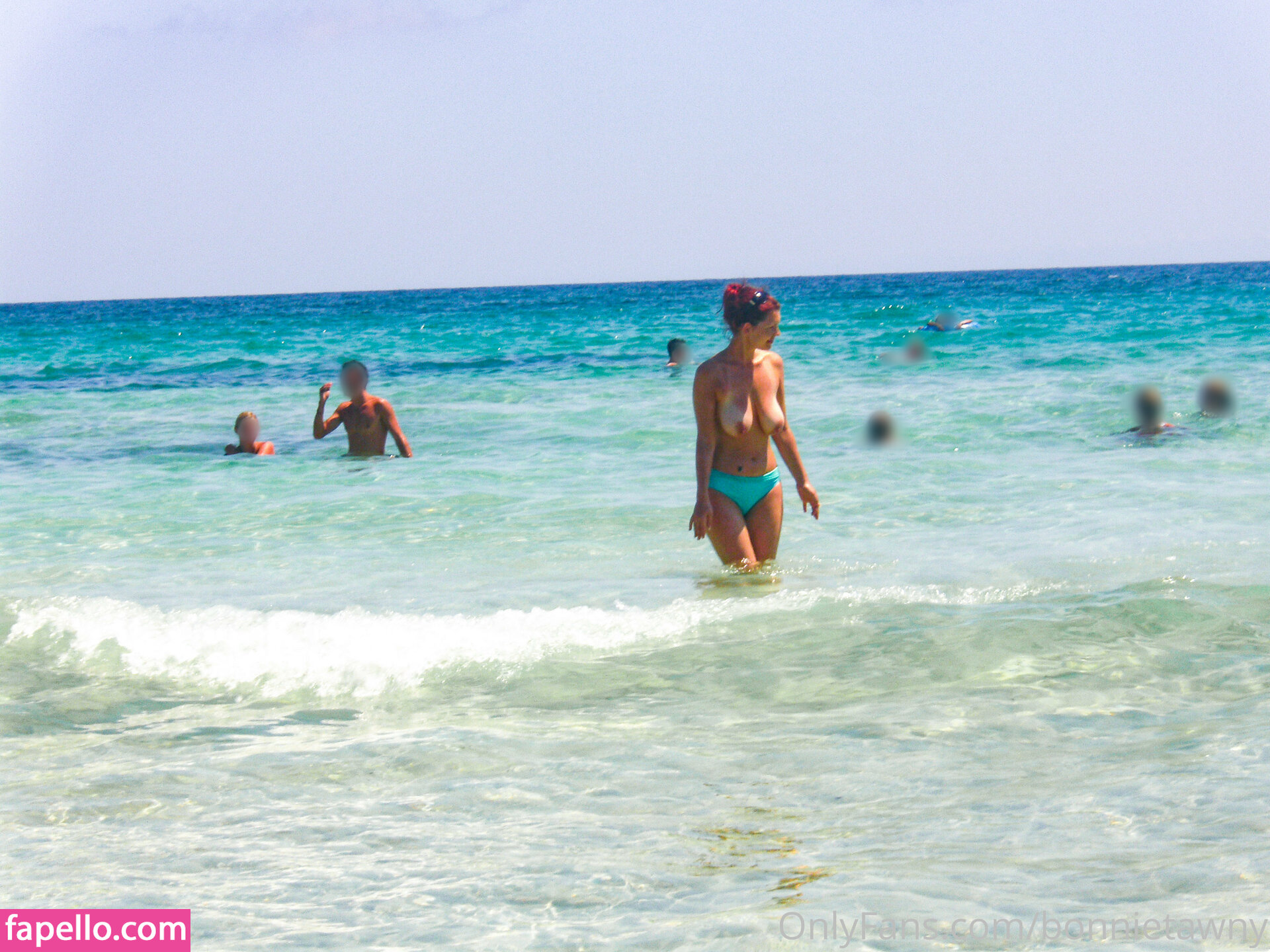 Bonnie Tawny - breasts