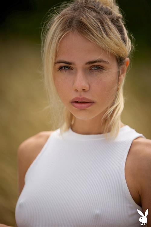 Aleksandra Smelova Pictures Aleksandra Smelova Nude Blonde