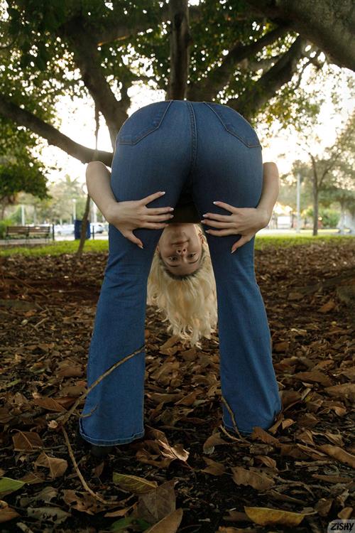 Gia OhMy in the Park