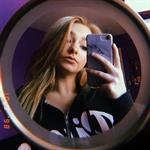 Zoe Laverne Pemberton taking a selfie