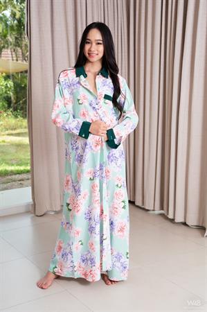 Mayuko Nude Pictures Mayuko: My Machine