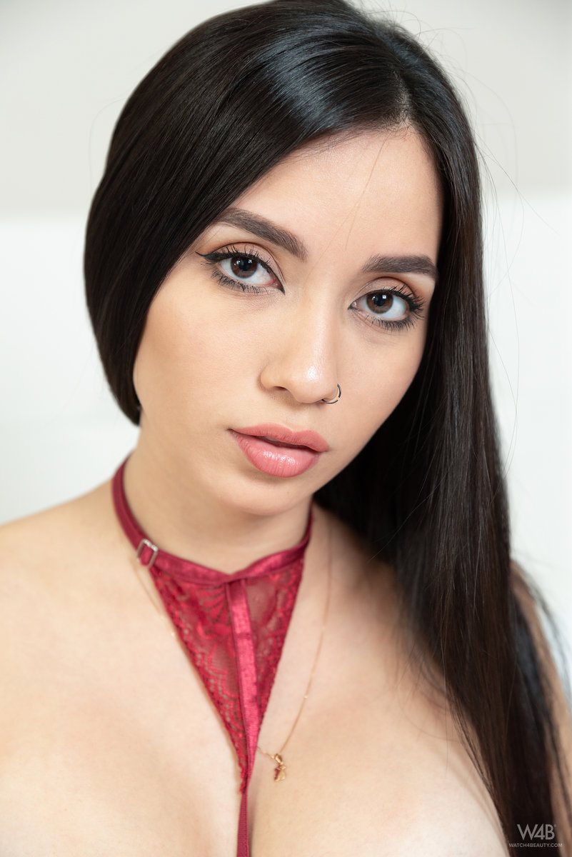 Kiki Cash: New Talent Kiki Cash