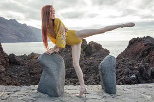 Sherice: Walk In Yellow