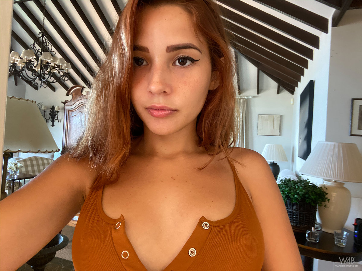 Agatha Vega: Welcome To Tenerife