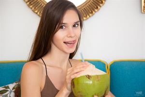 Leona Mia: Greeting From Thailand