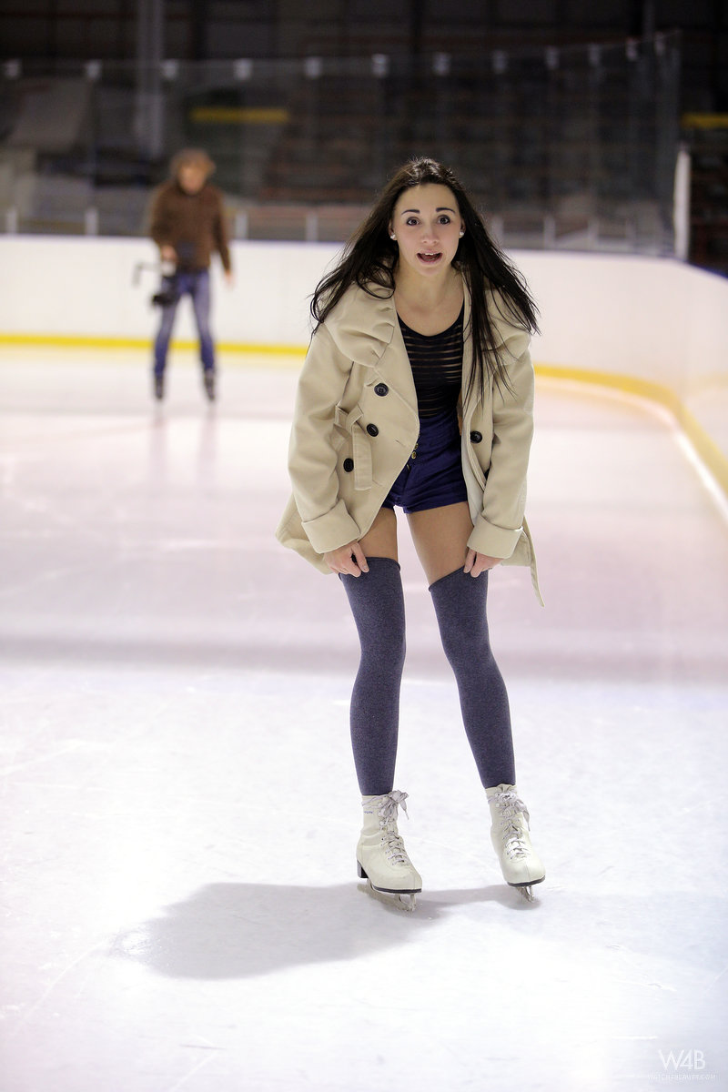 Andys: Ice Skater