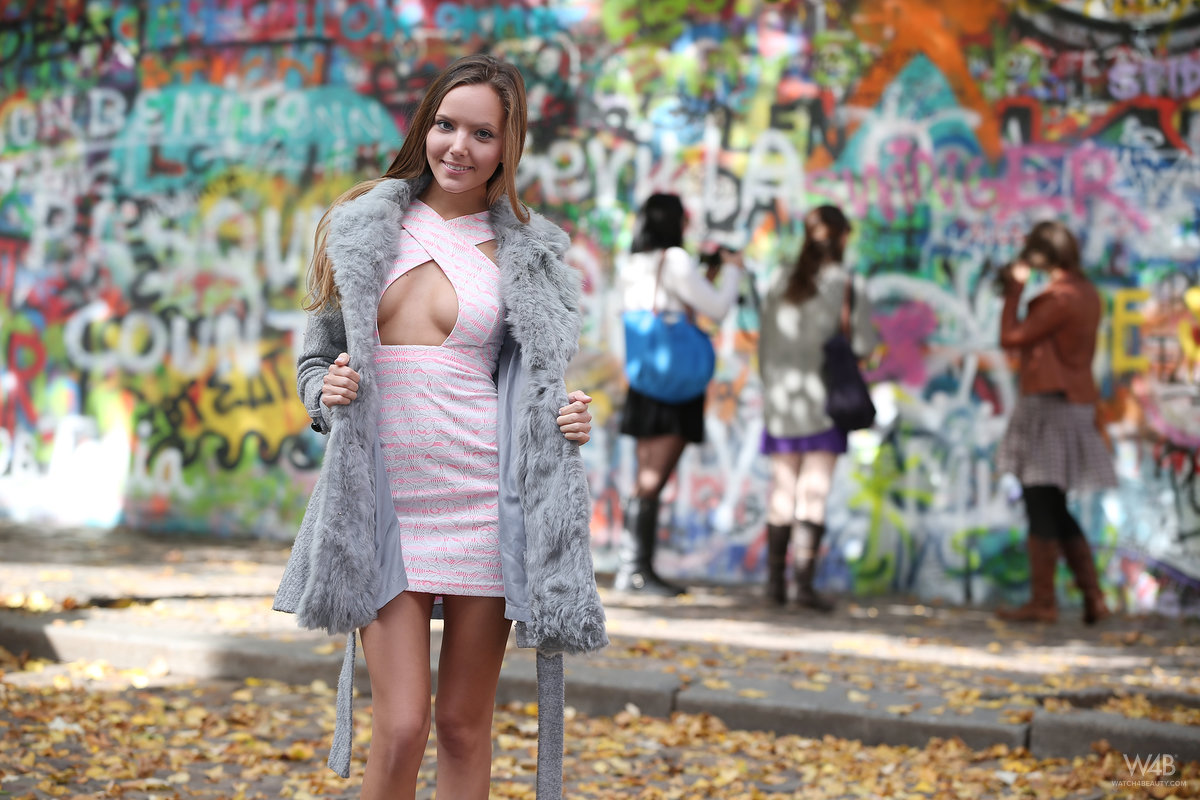 Clover: Happy in the city