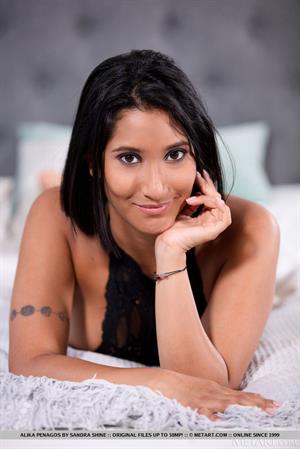 Alika Penagos Nude Pictures Encantada