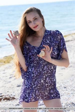 Erin Pink Nude Pictures Butterfly