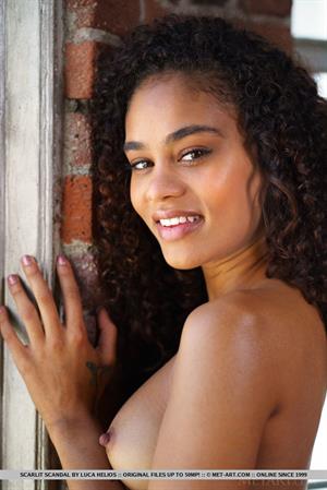 Scarlit Scandal Nude Pictures Slinky